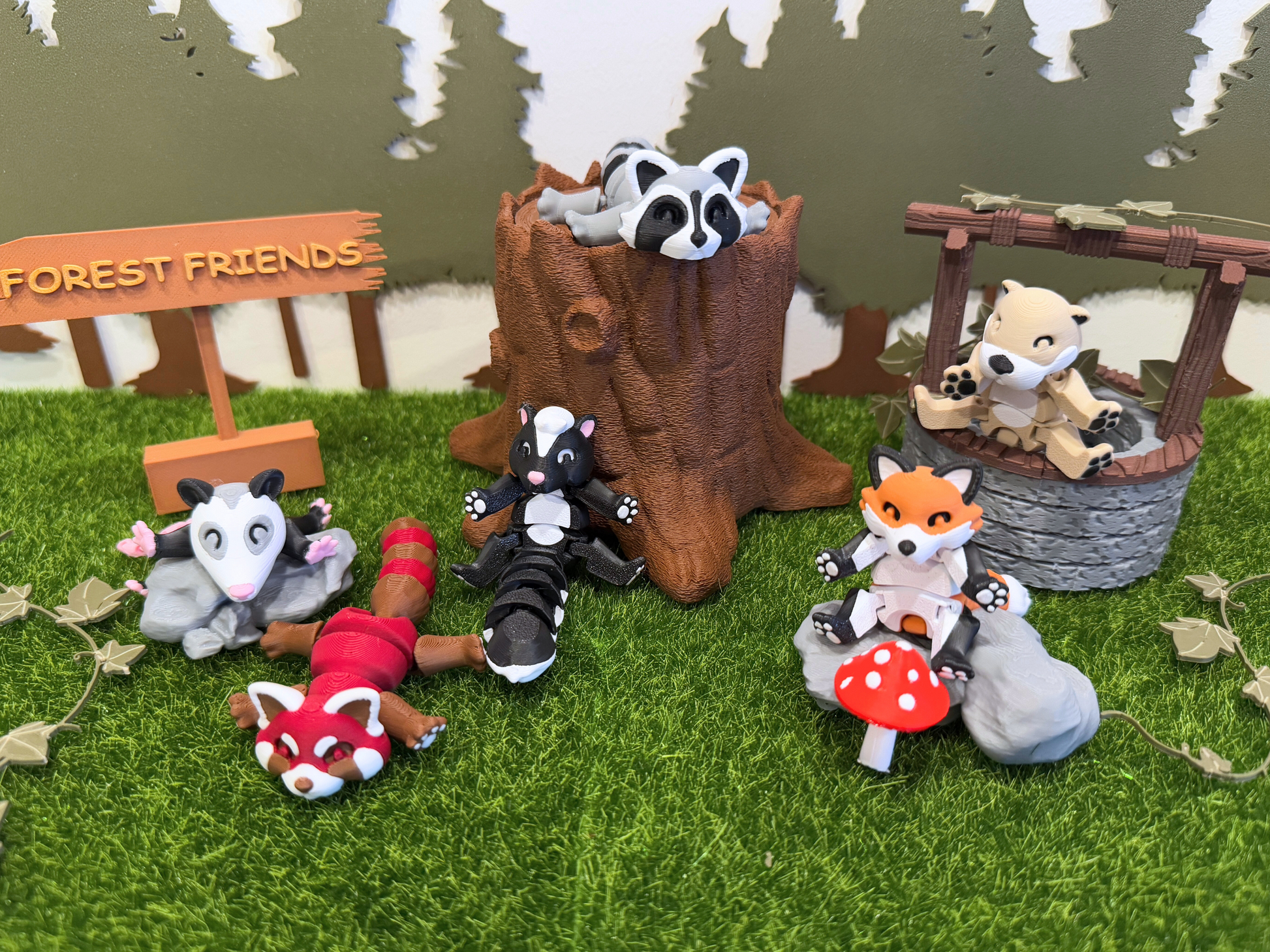 Forest Friends fidget toys 6 packs Raccoon; Fox; Skunk; Red Panda; Otter; Opossum